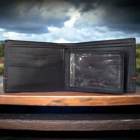 V VENTURE Cezar Leather Wallet – Bifold with Flip ID Window